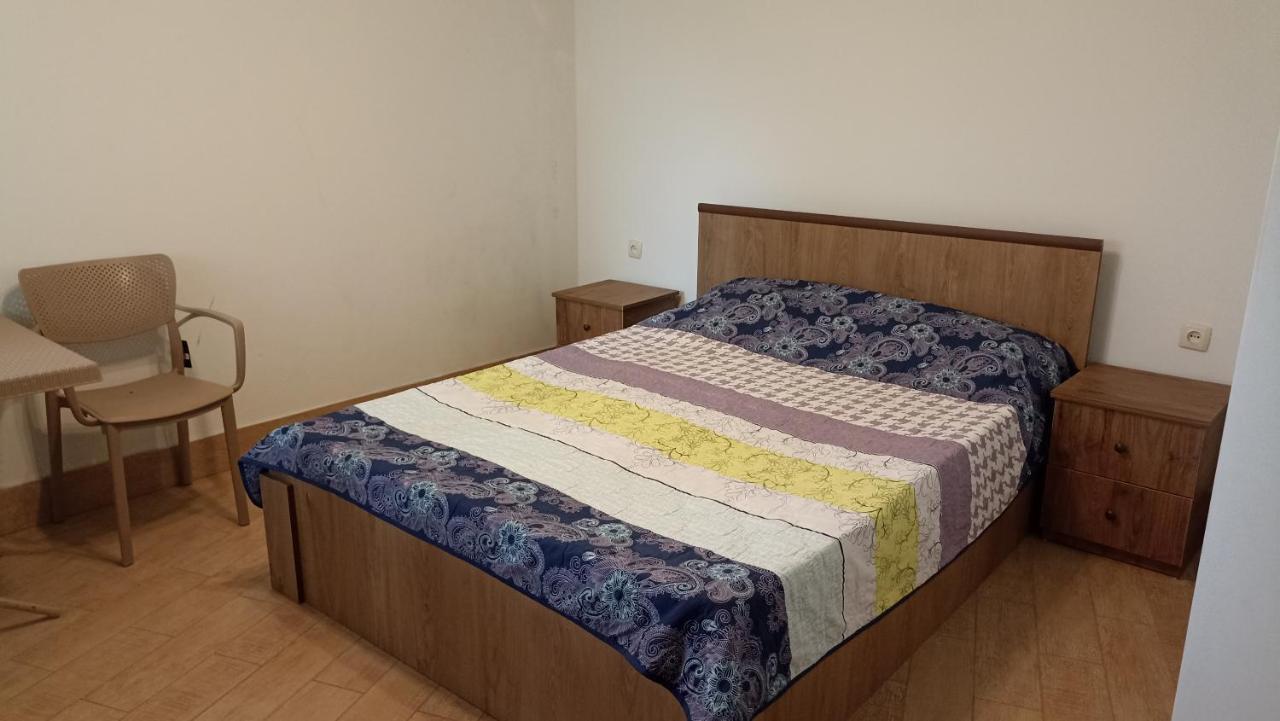 Guest House Karla Kobuleti Bagian luar foto